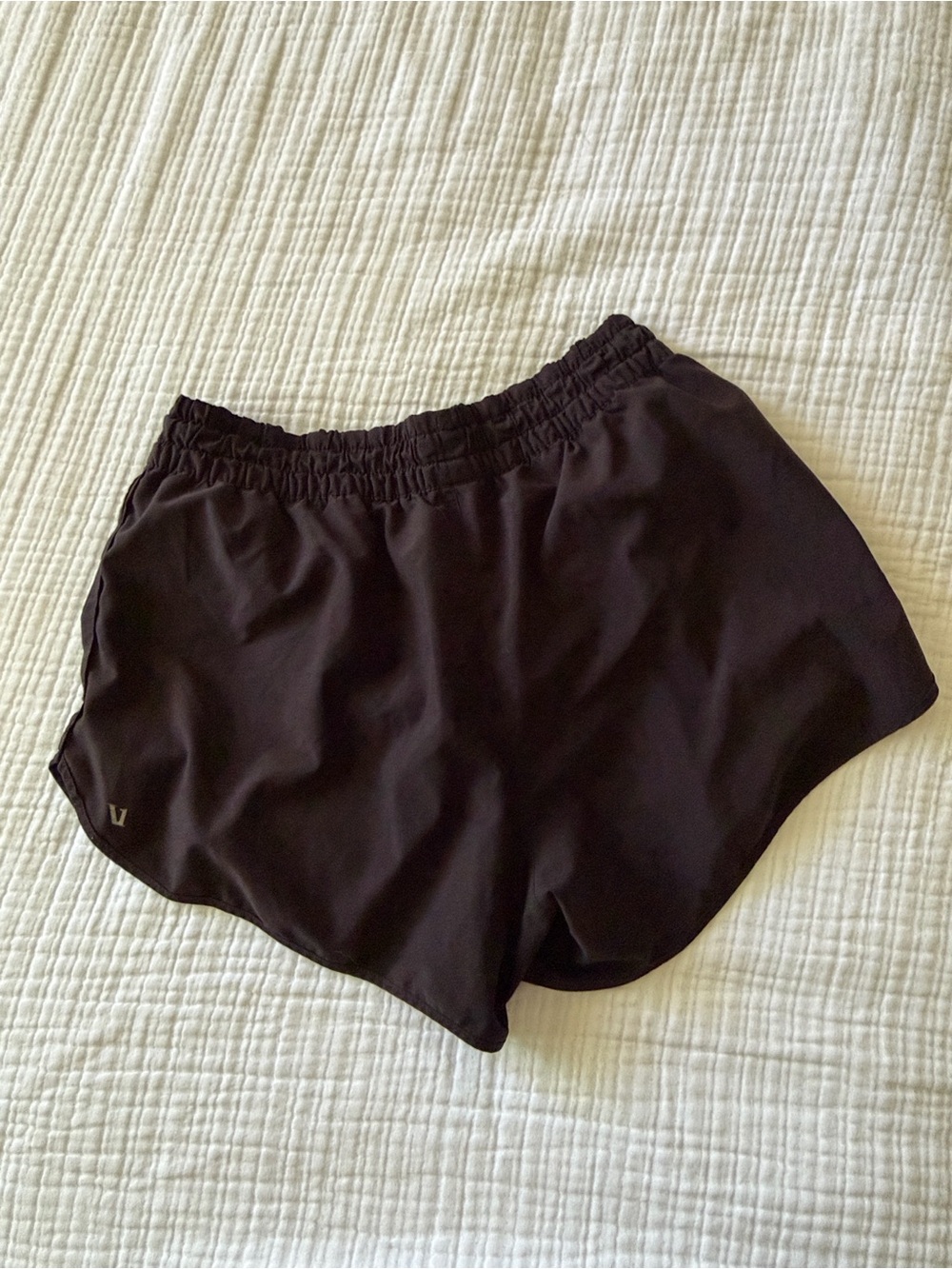 Vuori Black Shorts - Picture 2 of 9